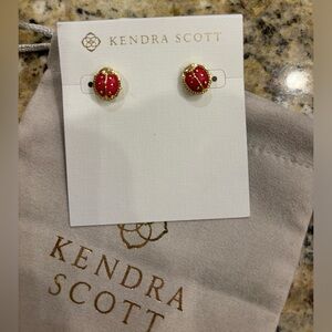 Kendra Scott Ladybug earrings NWT 🐞